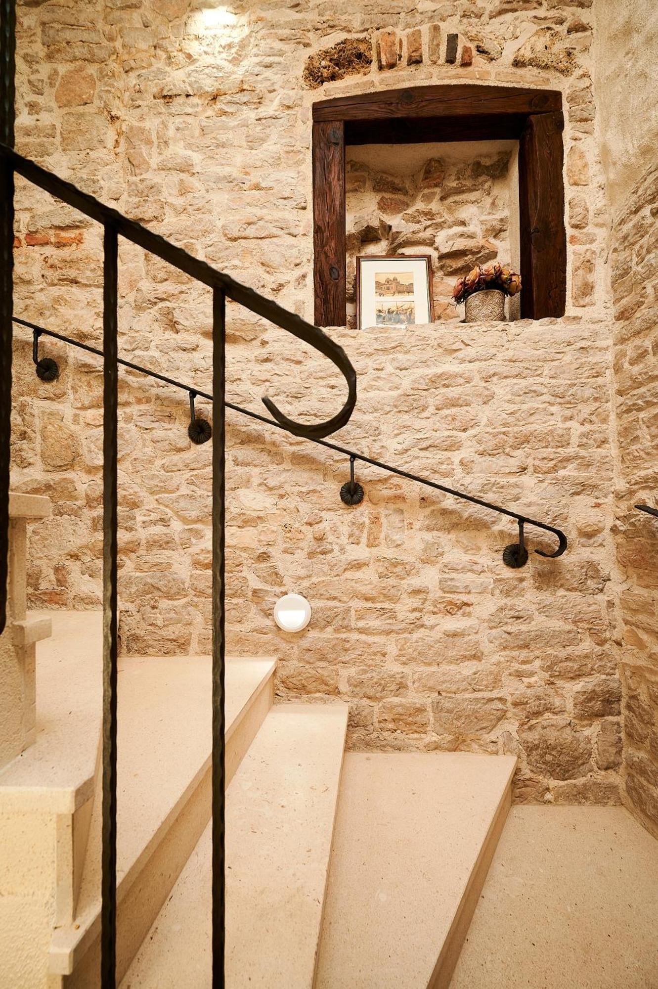 Rustic Apartments Sv Frane In The Old Town 시베니크 외부 사진