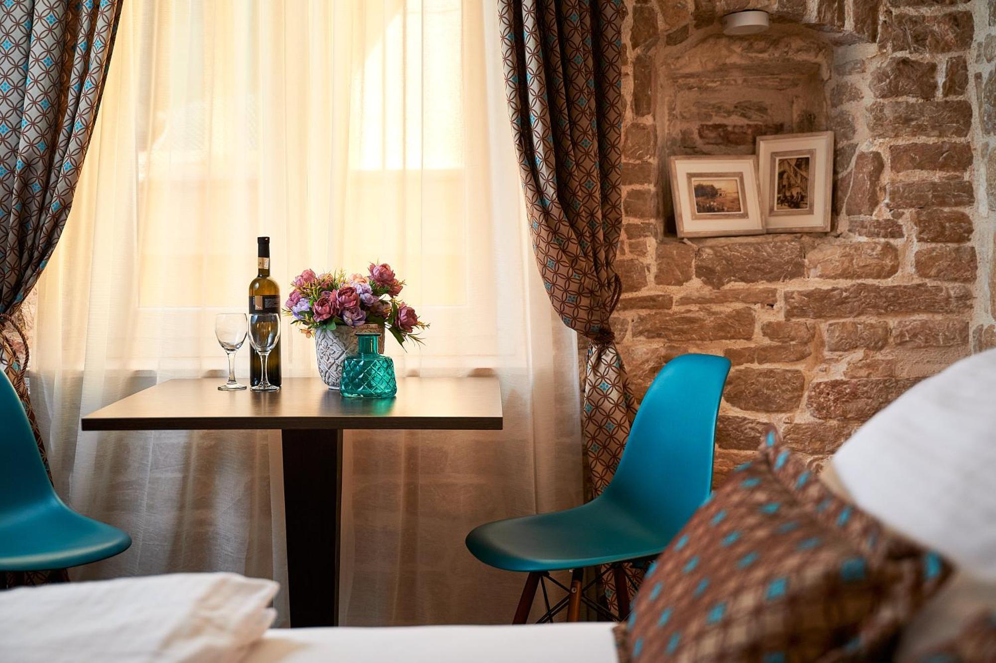 Rustic Apartments Sv Frane In The Old Town 시베니크 외부 사진